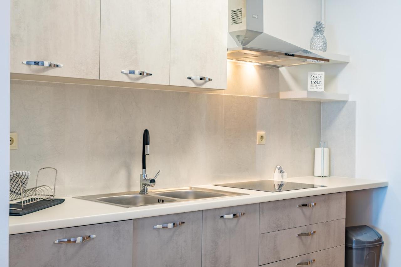Brand New - Selfcheckins 24 - Zagreb - Garage - Loggia - New - Luxury Apartment Luaran gambar
